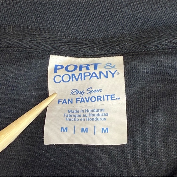 Mama Bear Christmas Black Sweatshirt - Size Medium - Picture 8 of 15